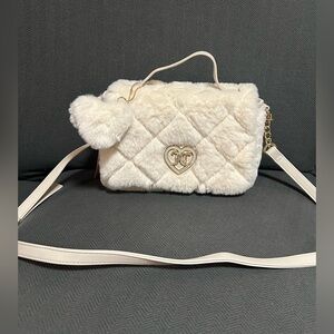 NWT Juicy Couture Lets Get Cozy White Faux Fur Crossbody Bag Heart Charm